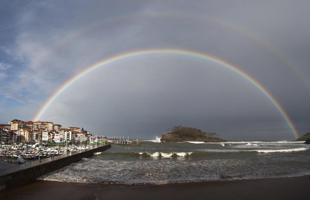 Hotel Palacio Oxangoiti Lekeitio Esterno foto