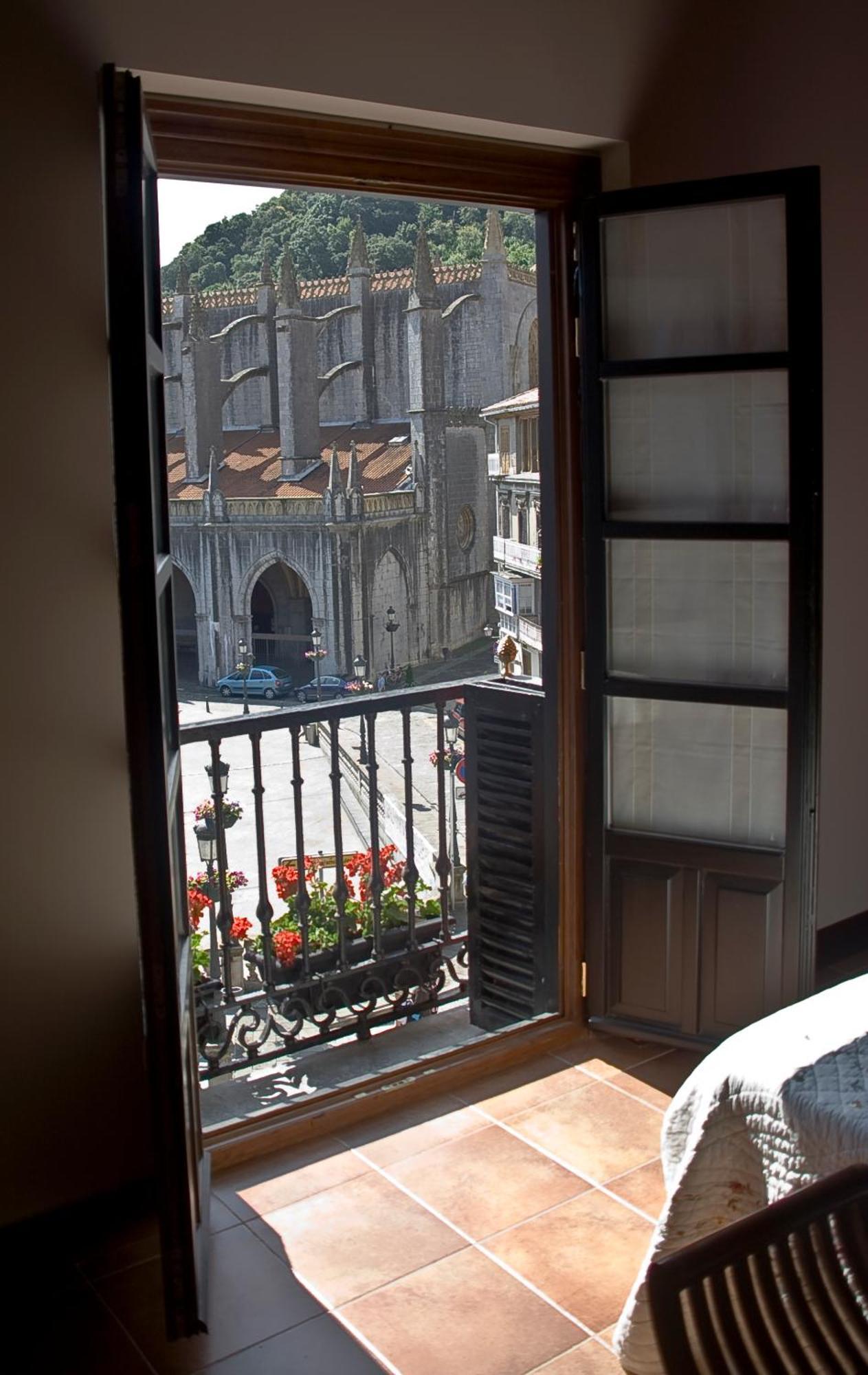 Hotel Palacio Oxangoiti Lekeitio Camera foto